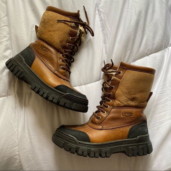 UGG Tan Winter Boots - Picture 9 of 16